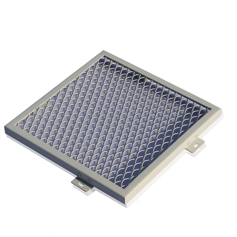 Mesh aluminum facade panel for ventilation and screening